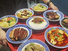 -蓝田九大碗民俗食府(蓝田店)