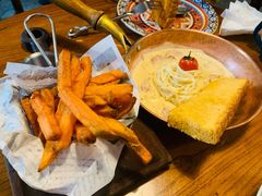 培根奶油意面-I HOLIC艾豪丽披萨(KKone店)