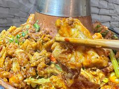 -巴四老城区炭火蛙锅(张江店)