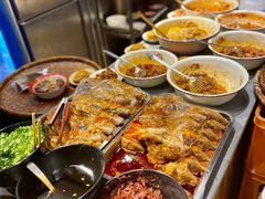 -爆炸头阿姨小四川正宗川味小吃(无任何分店)