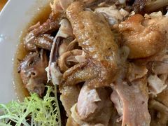 -鹏城人家海鲜酒家·23年老字号(较场尾店)