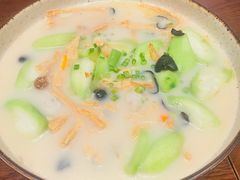 龙门腐竹胜瓜浸手打鱼滑-富力希尔顿度假酒店-御玺中餐厅