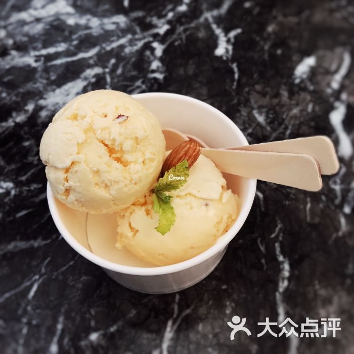 冲绳海盐冰激凌