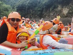 -安吉龙王山峡谷漂流