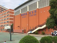 -极动室内恒温游泳馆