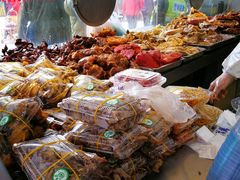 -陆稿荐观前街店