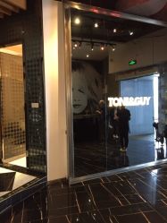 点击看大图 -TONI&GUY