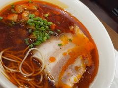 辣酱焖肉面-沧浪亭(南园新村打浦路457弄店)