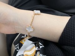 -梵克雅宝(国贸商城店)