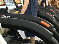 -开阳里游泳健身