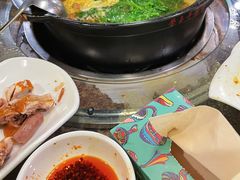 -菌海森林·非遗野生菌火锅(西山区滇池路摩根道店)