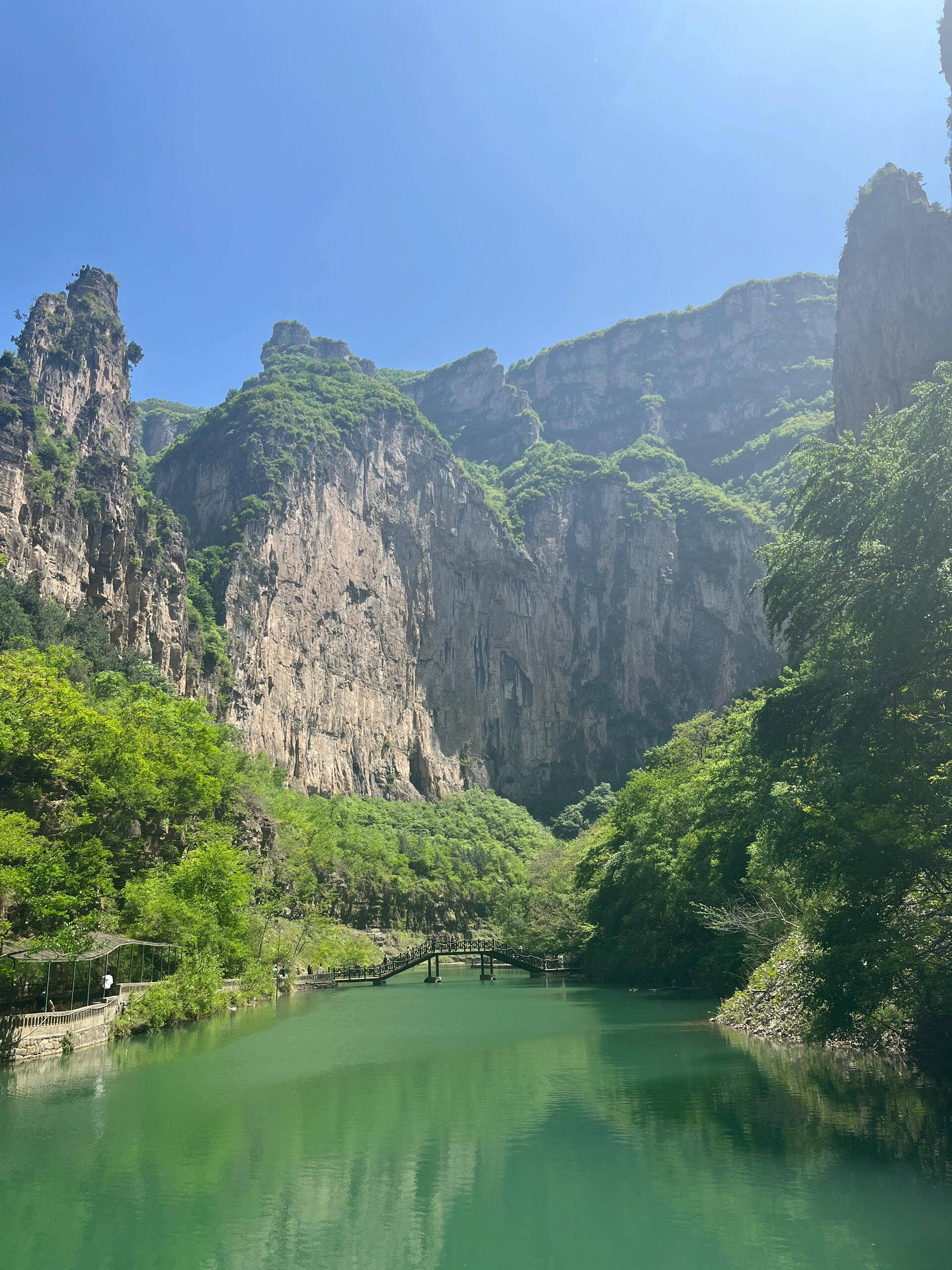 周边好玩的旅游景点图片