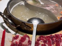 -牛人日志·鲜牛肉骨汤火锅(万科里瑧店)