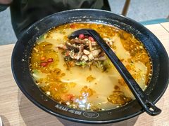 -苗乡米线(建军路店)