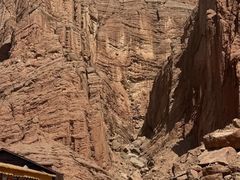 -天山神秘大峡谷