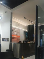 -Z.X HAIR SALON张新美业
