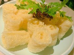 -左庭右院鲜牛肉火锅(浦江欢乐颂店)