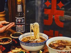 -矮子粉店1985·长沙米粉(湘春路店)