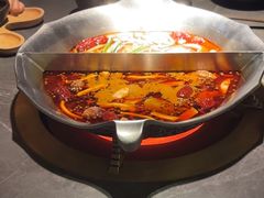 -湊湊火锅·茶憩(杭州湖滨银泰in77店)