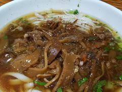 酸辣鸡杂粉-肆姐面粉馆(坡子街店)