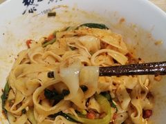 招牌牛肉四合一-黎一碗大碗手工面(城市立方店)