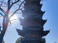 -龙华寺