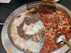 -沸炉重庆老火锅(军事博物馆店)