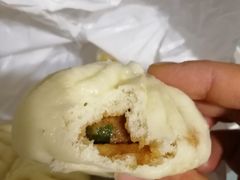 -凤起龙游老面包子(凯德晶品店)