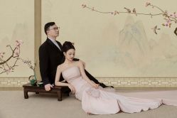 -雪中彩影婚纱摄影·微光艺术中心