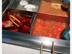 -海底捞火锅鲜切牛肉主题店(长寿路店)