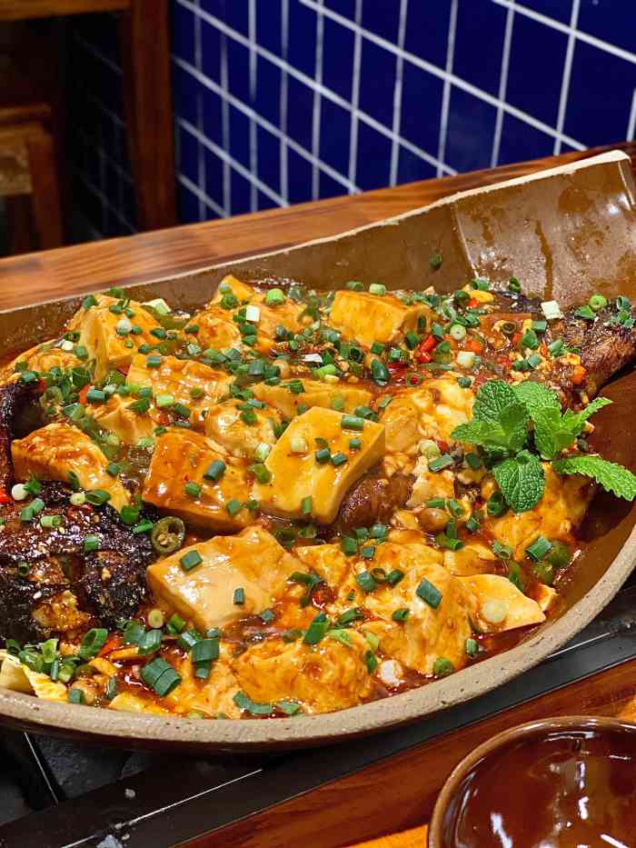 暮渔秘制瓦罐豆花烤鱼(步行街总店)