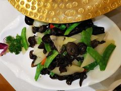 -海尔巴格新疆餐厅(东来兴店)