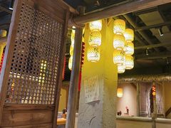 -泥糊破店小酒馆·团建聚餐(南京西路店)