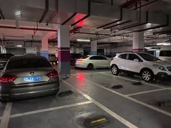 场地-绿地云悦坊-地下停车场