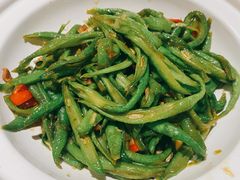 砂锅刀豆丝-胡子大厨·超级小炒肉(晶耀前滩店)