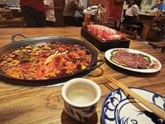 -旧街市鲜货老火锅(大光路店)