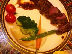 -J·one Bistro吉萬酒厨·牛排