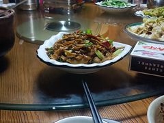 -小凤庭·地道湖北菜武昌鱼·藕汤(38年黄鹤楼店)