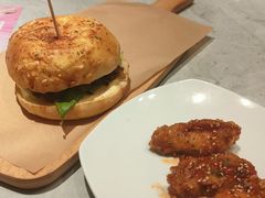 -必胜客(宁海西子国际店)