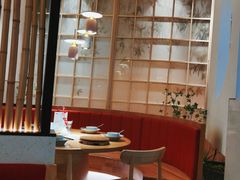 -蜜桃餐厅·伴山(绿宝广场店)