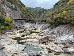 -燕子河大峡谷天坑仙境