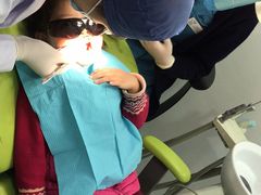 -岳辰齿科(浦东长泰店)