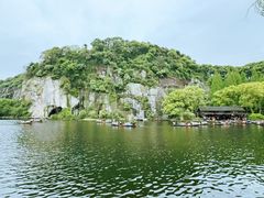 -绍兴东湖风景区