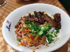 -向东街老玖面馆总店
