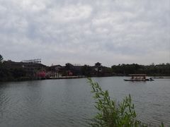 -茅山东方盐湖城景区