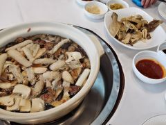 -天宜隆蘑菇宴火锅(石景山旗舰店)