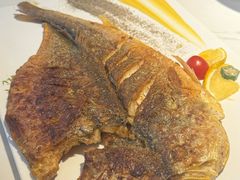 -赶海部落海鲜城(海阳路店)