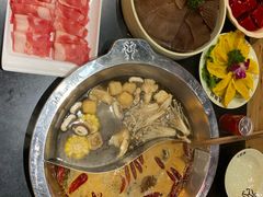 -大龙辣火锅·龙虾·烧烤(湖滨新天地店)