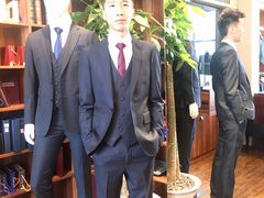 -宇翔服饰(双井桥东首城国际店)