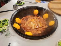 -小火炕铁锅炖鱼
